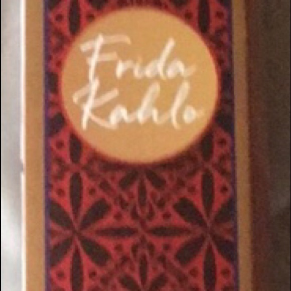 Barbie inspiring women series frida Kahlo doll - Picture 3 of 4